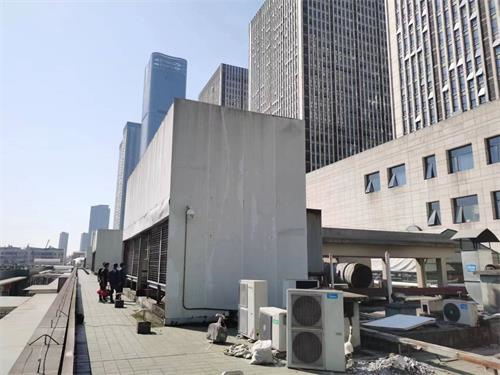 清远冷却塔厂家避免方形冷却塔出现决裂现象(清远冷