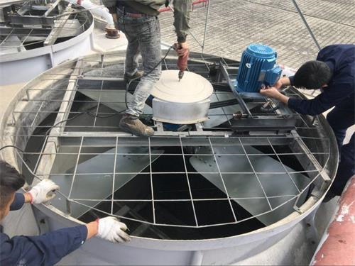 冷却塔厂家解答横流开式冷却塔的特点(开式玻璃钢冷却塔价格一般是多少)